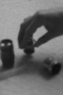 Lens Hand Foot Trailer