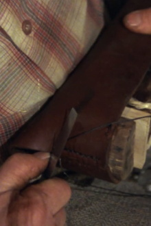 Les bottes sauvages Trailer