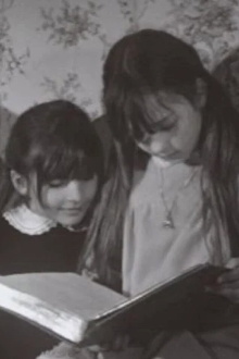 Les deux coquines Trailer