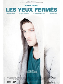 Les yeux fermés Trailer