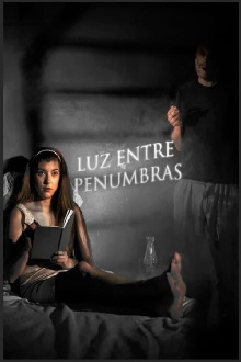 Luz entre penumbras Trailer
