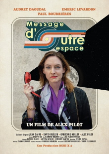 Message d'outre-espace Trailer