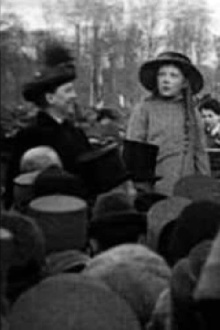 Monster Demonstration on Monday November 18, 1918 on the Malieveld in The Hague Trailer