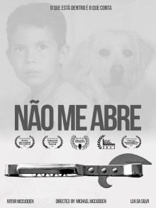 Não Me Abre Trailer