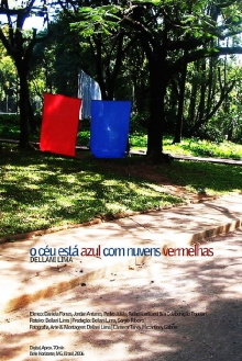 O Céu Está Azul Com Nuvens Vermelhas Trailer