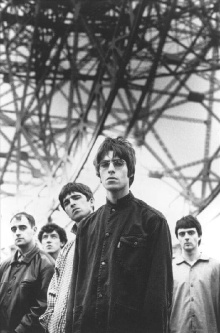 Oasis - Return to Rockfield Trailer