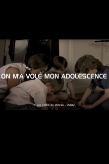 On m'a volé mon adolescence Trailer