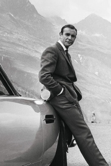 On Tour with the Aston Martin DB5 Trailer
