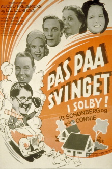 Pas paa svinget i Solby Trailer