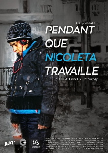 Pendant que Nicoleta travaille Trailer