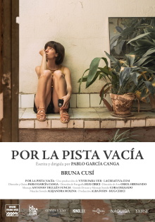 Por la pista vacía Trailer