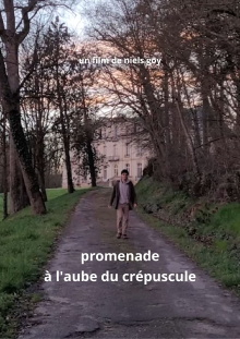 Promenade à l'aube du crépuscule Trailer