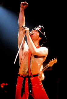 Queen - Live at Hammersmith Odeon 1979 Trailer