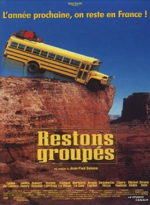 Restons groupés Trailer