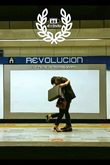 Revolución Trailer