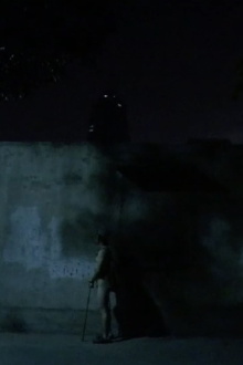 Right Night / Larva Night Trailer