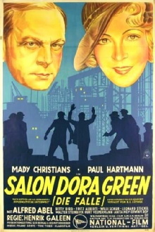 Salon Dora Green Trailer