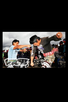 Takanakuy: Fistfighting in the Andes Trailer