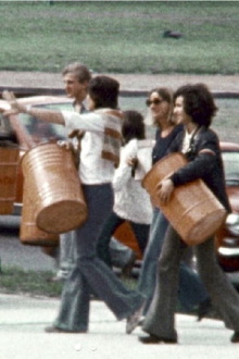 Tambores en la plaza Trailer