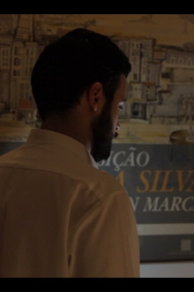Tenho um Rosto para Ser Amado Trailer
