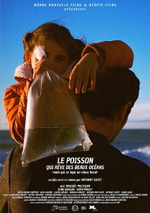 The Fish Who's Dreaming of Beautiful Oceans (but has to put up with an old bowl) Trailer