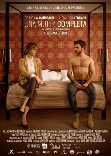 Una mujer completa Trailer