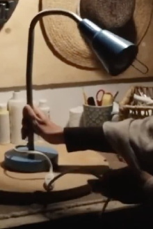 Vie d'une lampe Trailer