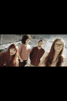 Vivir de paso Trailer