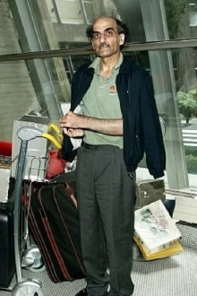 Waiting for Godot at De Gaulle Trailer