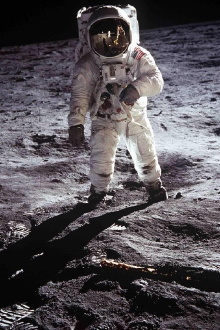 Walking on the Moon Trailer