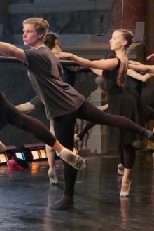 Warm-up: State Hermitage Museum Theater Trailer