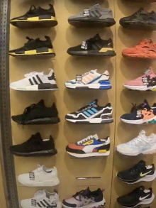 Warp Shopping Trailer