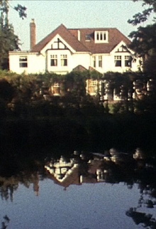 Weybridge Trailer