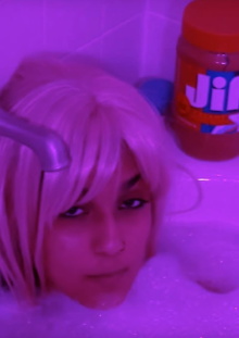Woah Vicky! Trailer