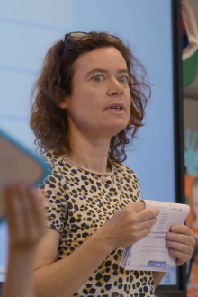 Zijwaarts de klas in Trailer