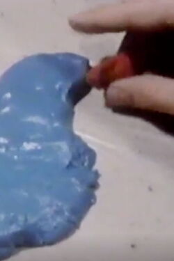 At Your Fingertips: Play Clay (1970)