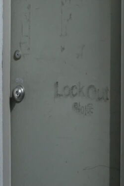 Lock Out (2015)