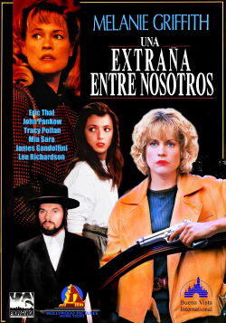 Una extraña entre nosotros (1992)