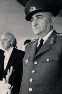 12 Mart: Colonel (1994)