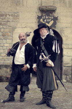 3 MEN AND AN IRON MASK (2015)