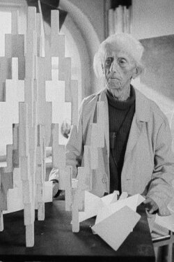A Brief Visit with Hermann Glöckner (1985)