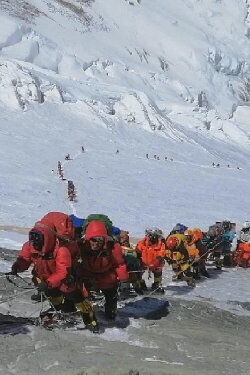 A Deadly Ascent (2020) A Deadly Ascent (2020)