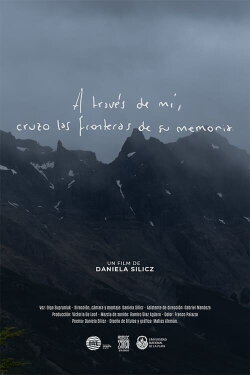 A través de mí, cruzo las fronteras de su memoria (2023) A través de mí, cruzo las fronteras de su memoria (2023)