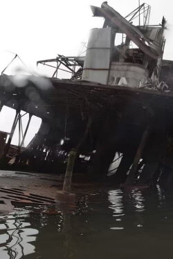Adrift (2019) Adrift (2019)