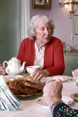 Afternoon Tea (2015)