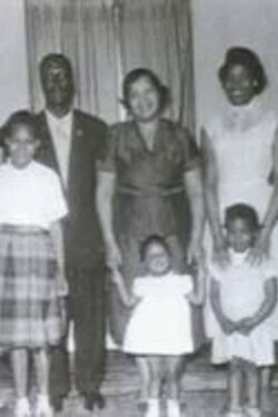 Against the Tides: The Jones Family (1994) Against the Tides: The Jones Family (1994)