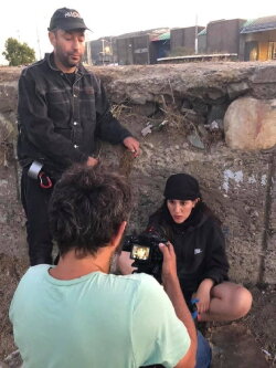 Amor En La Barricada (2021) Amor En La Barricada (2021)