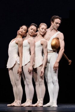 Apollo/ Tchaikovsky Pas de Deux/ Dances at a Gathering (2021) Apollo/ Tchaikovsky Pas de Deux/ Dances at a Gathering (2021)