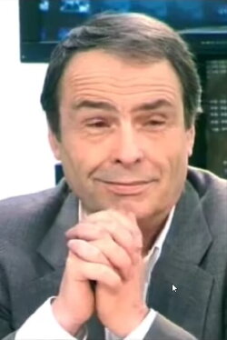 Arrêt sur images : le traitement par la télévison de la grêve de 1995 (1996) Arrêt sur images : le traitement par la télévison de la grêve de 1995 (1996)