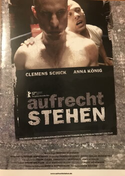 Aufrecht stehen (2006)